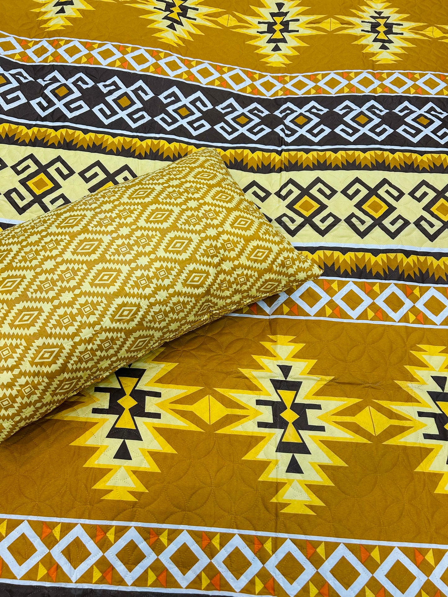Cotton Quilted Printed Foam Bedsheet 3pc
