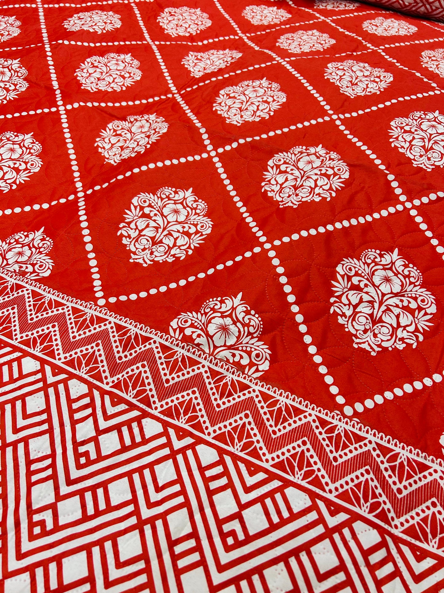Cotton Quilted Printed Foam Bedsheet 3pc