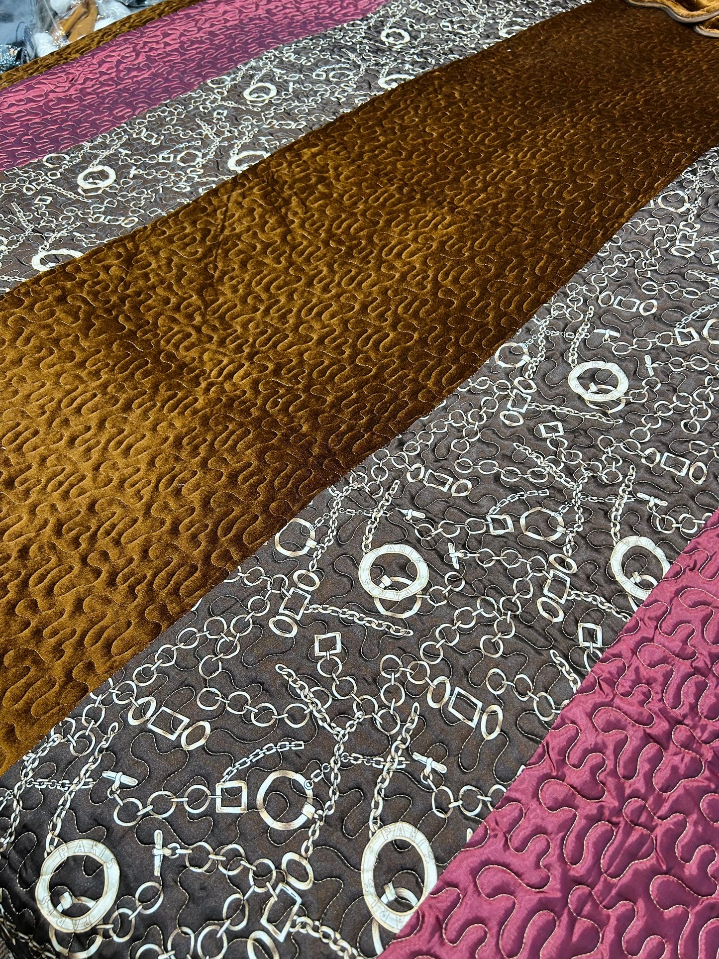 Velvet & Silk Printed Bedsheet 3pc
