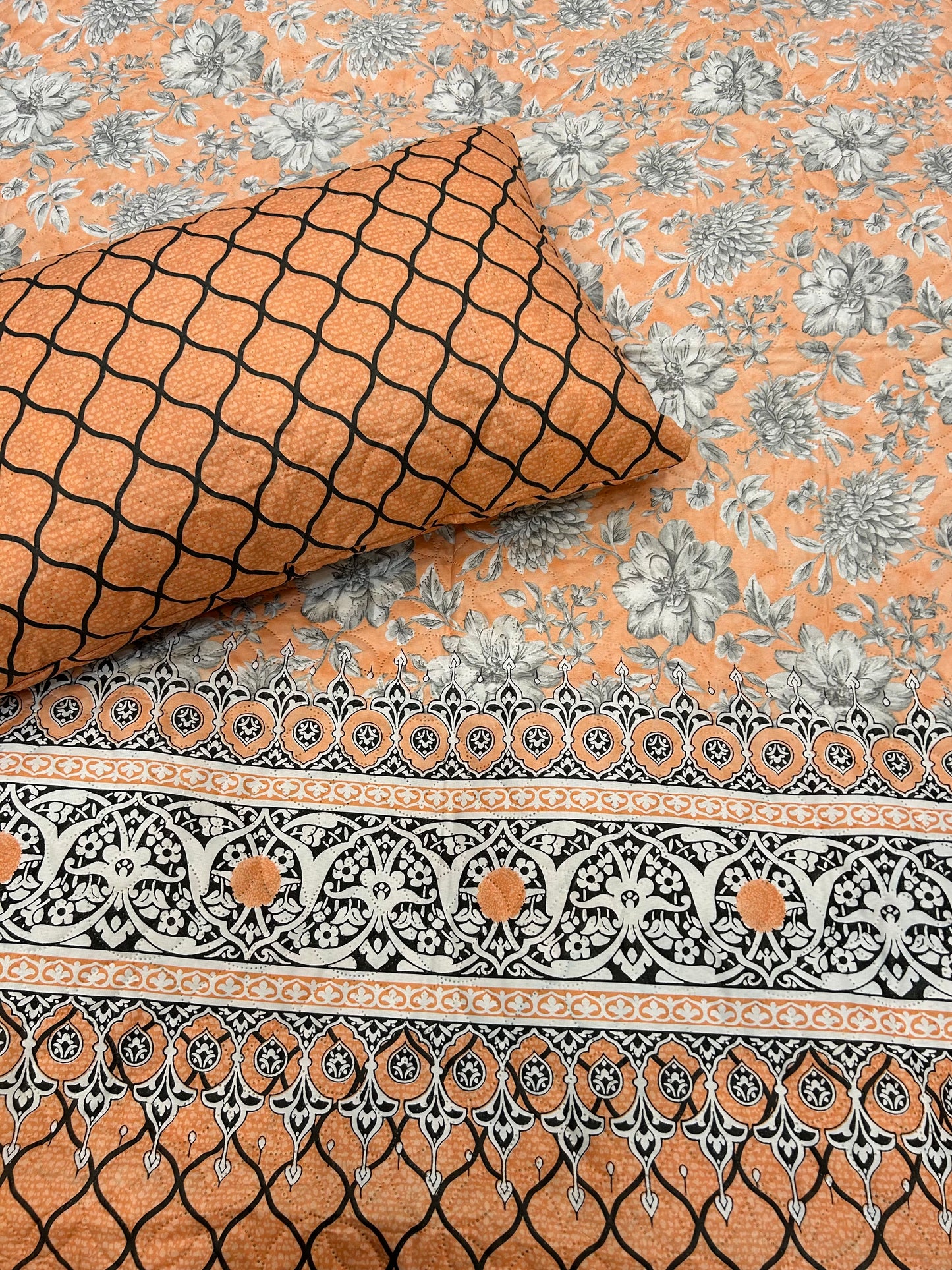 Cotton Quilted Printed Foam Bedsheet 3pc