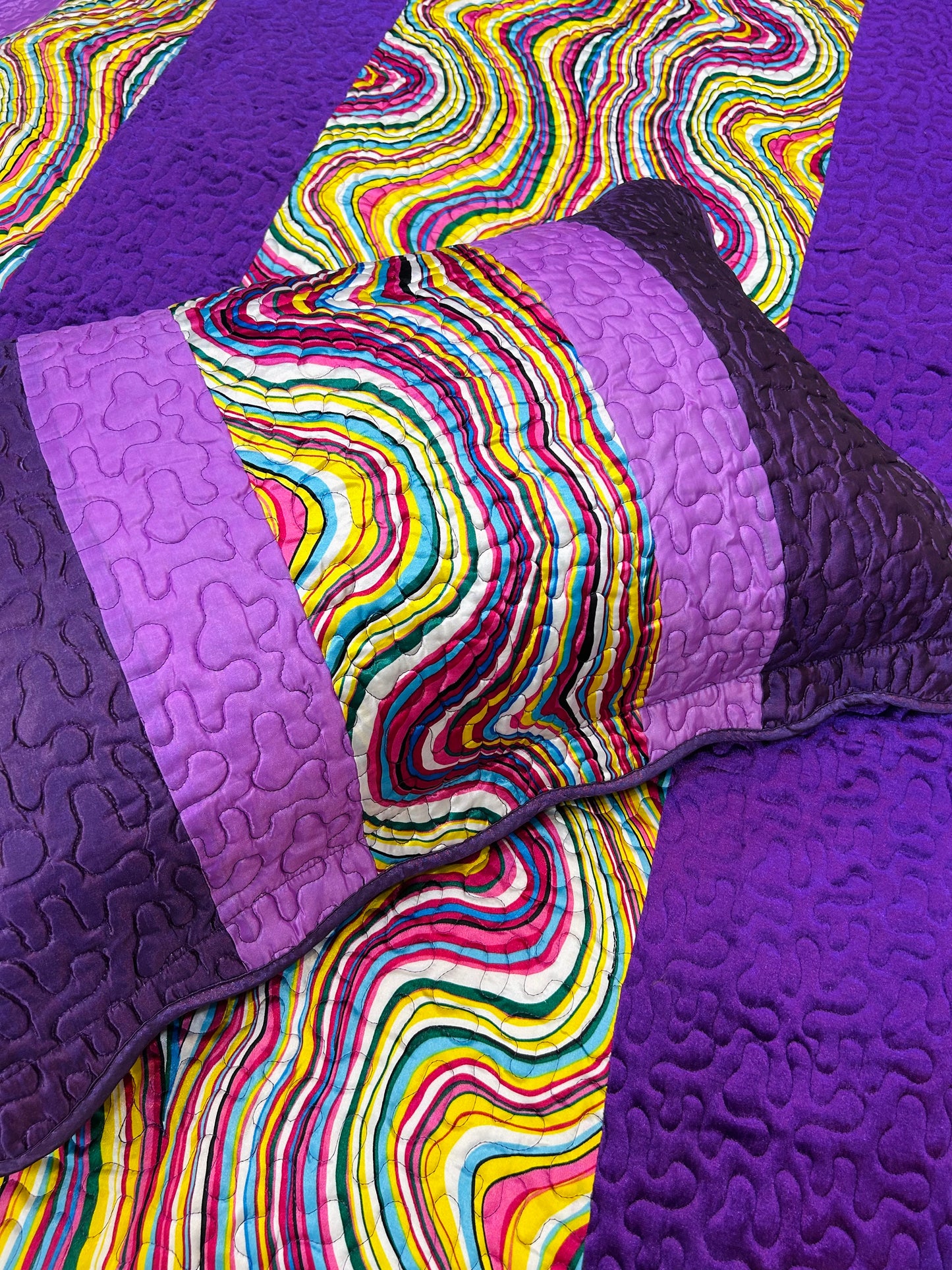 Velvet And Silk Printed Bedsheet 3pc