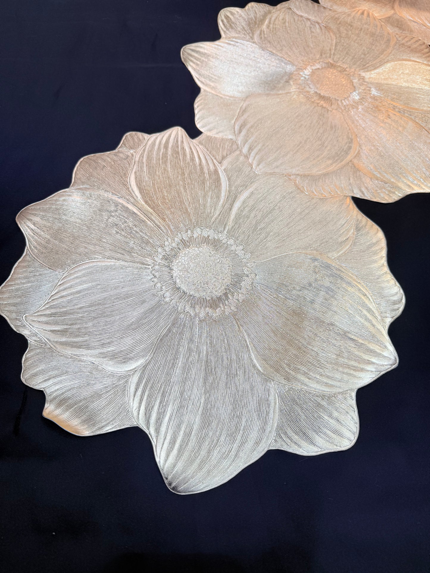 Golden Center Piece/Runner Plastic