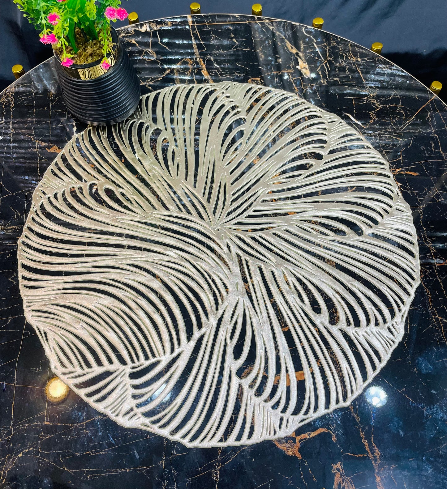 6pcs Plastic Table Mats