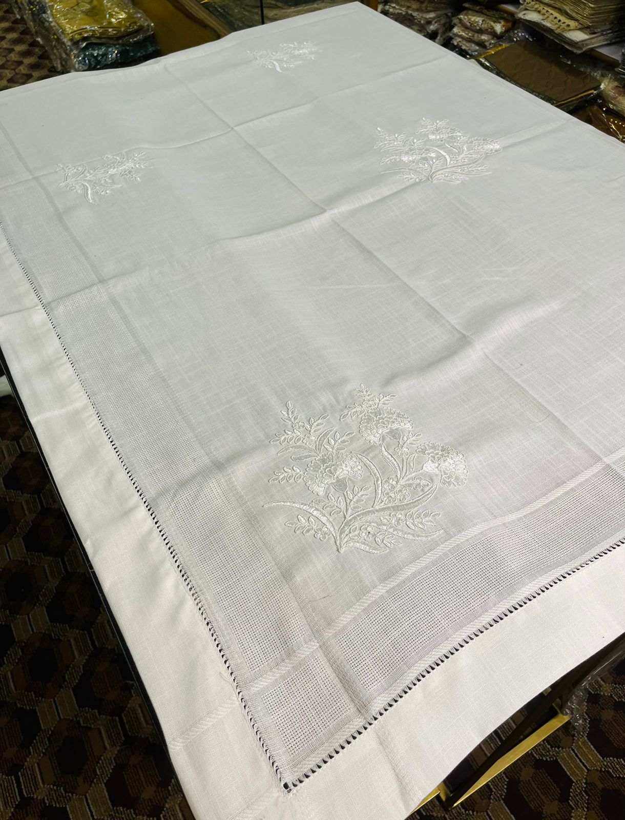 8 CHAIR , White Karhai Dining Table Sheet Ali Bedding Store