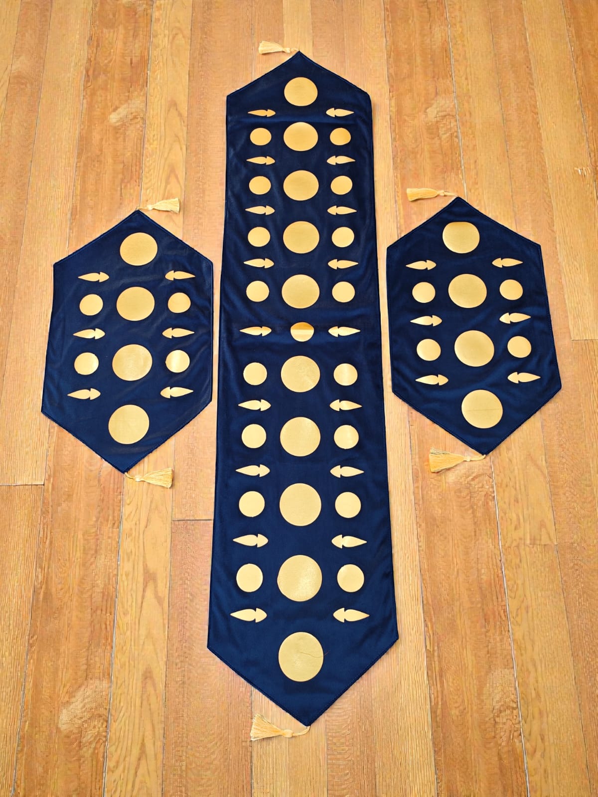 Velvet Motive Circles 3pc Set