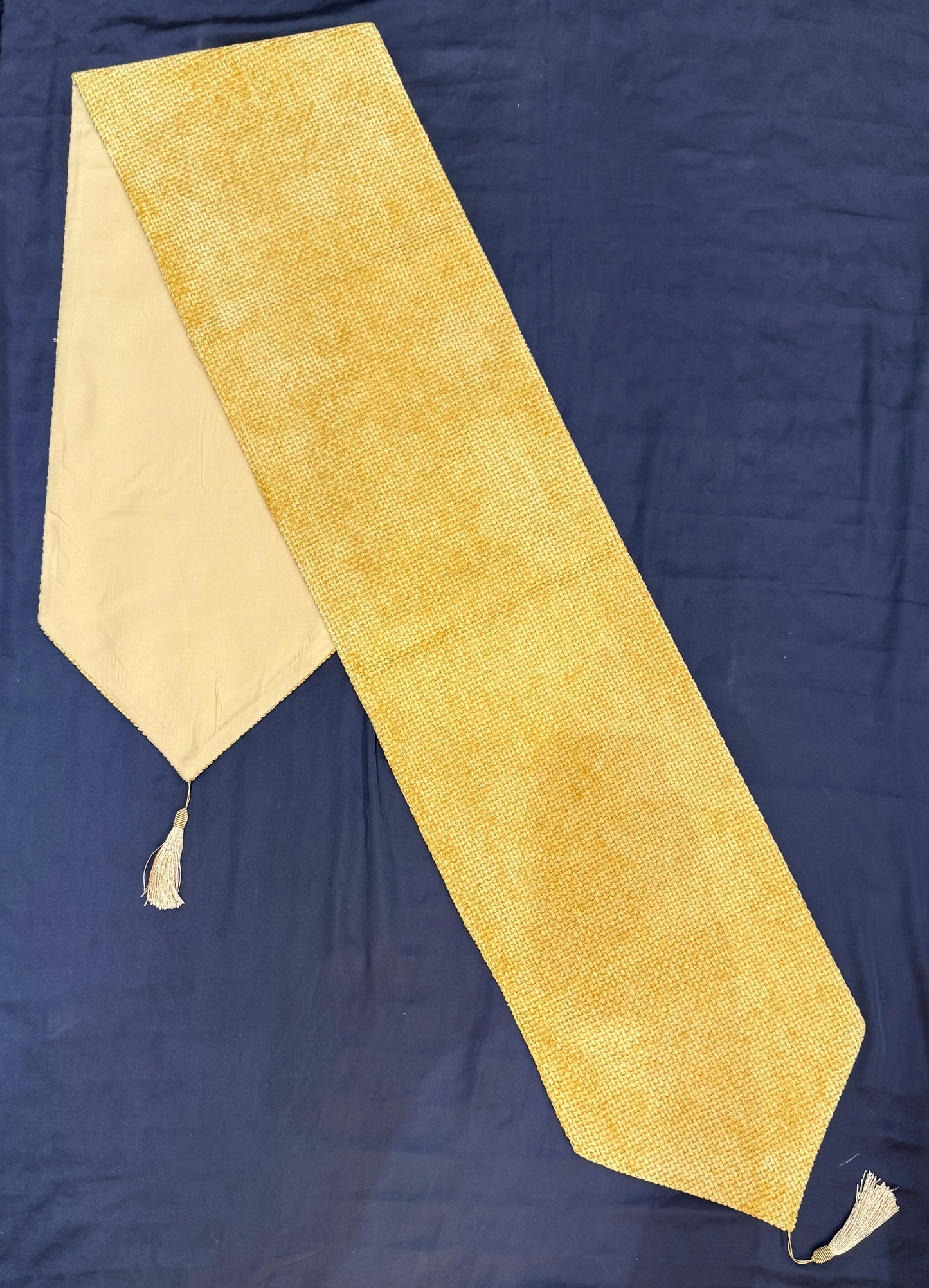 Plain Heavy Velvet China Dining Table Runner