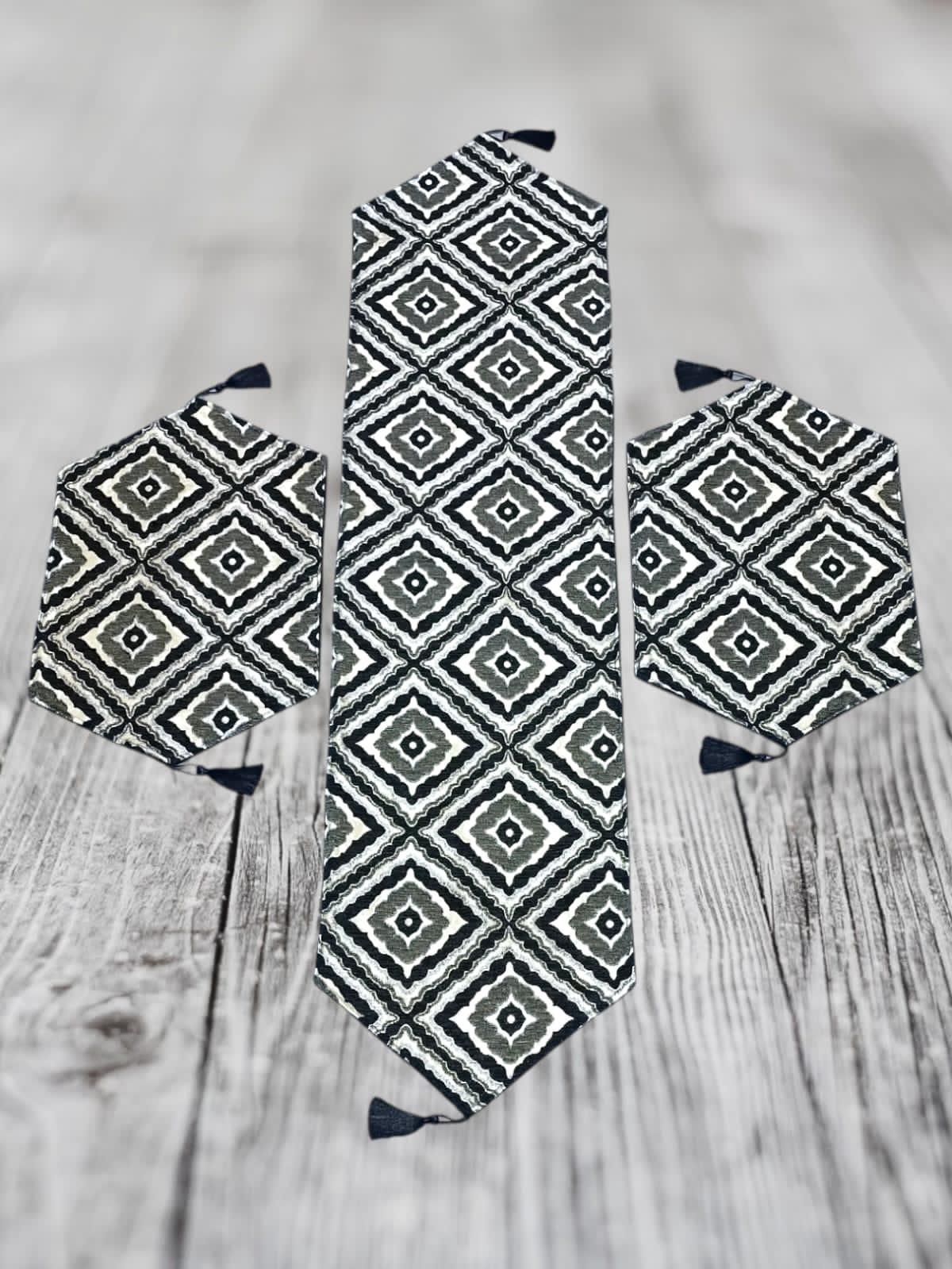 Box Jacquard 3pc Set
