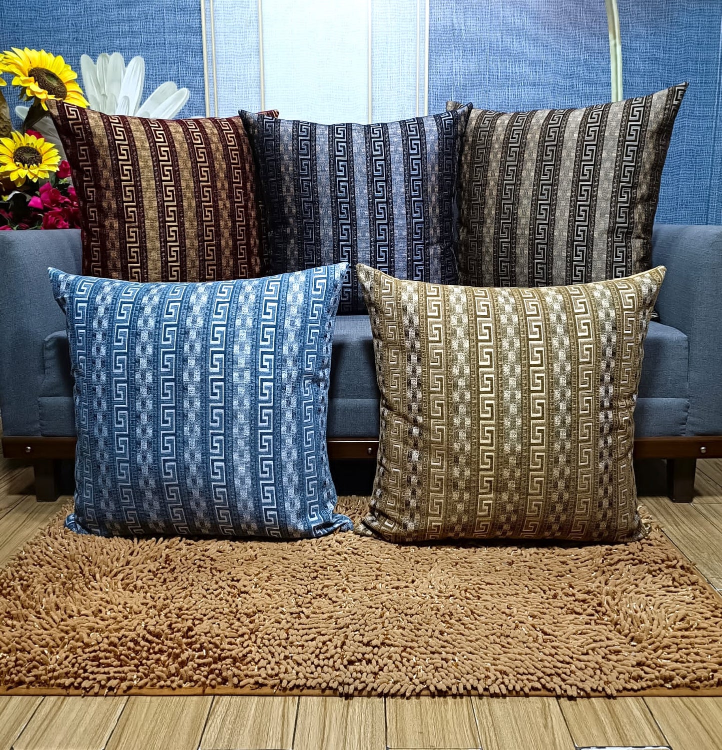 Versace
 Jacquard Floor Cushion
