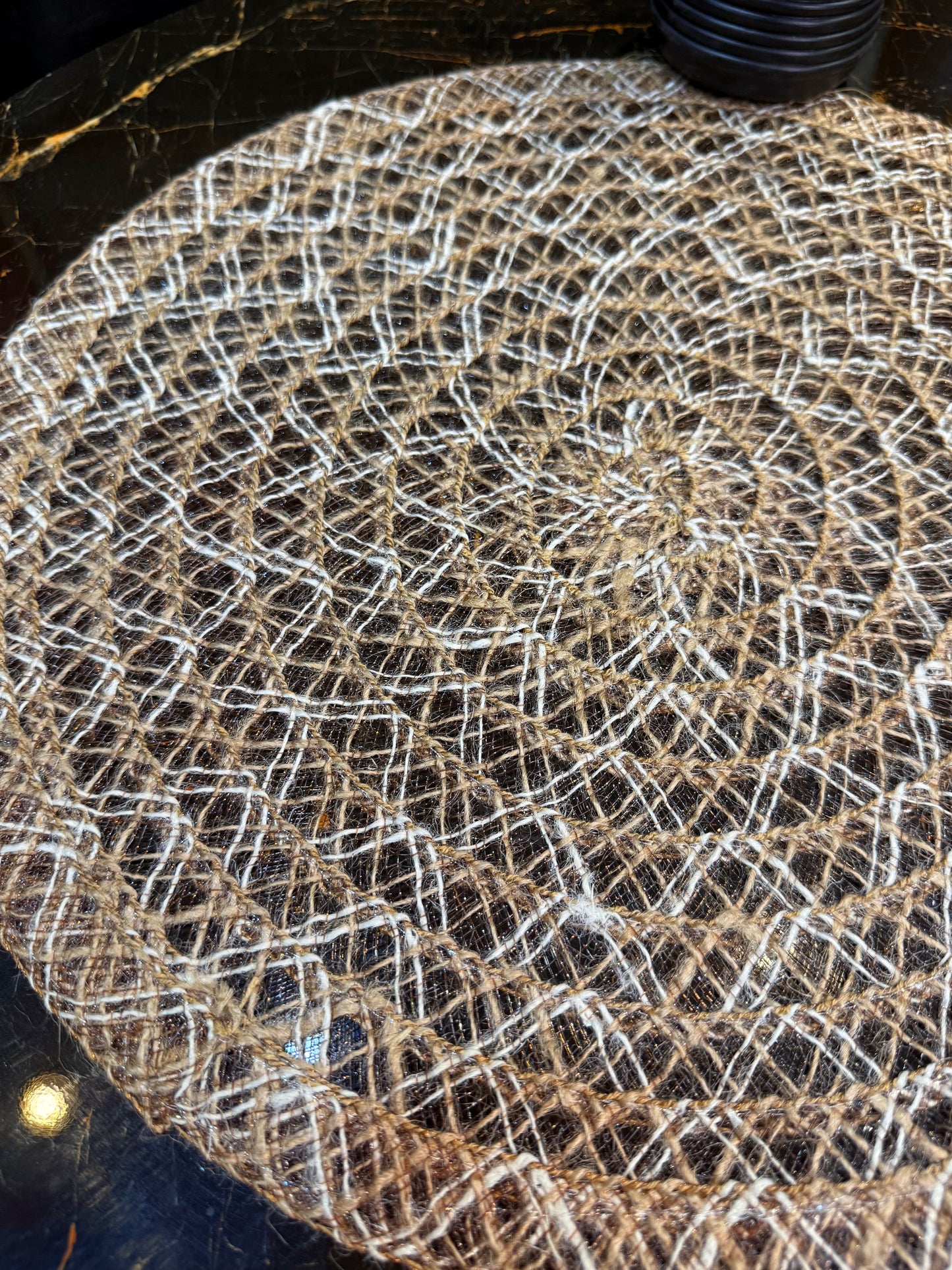 Round Multi Fine Plastic Table Mats 6pc Set