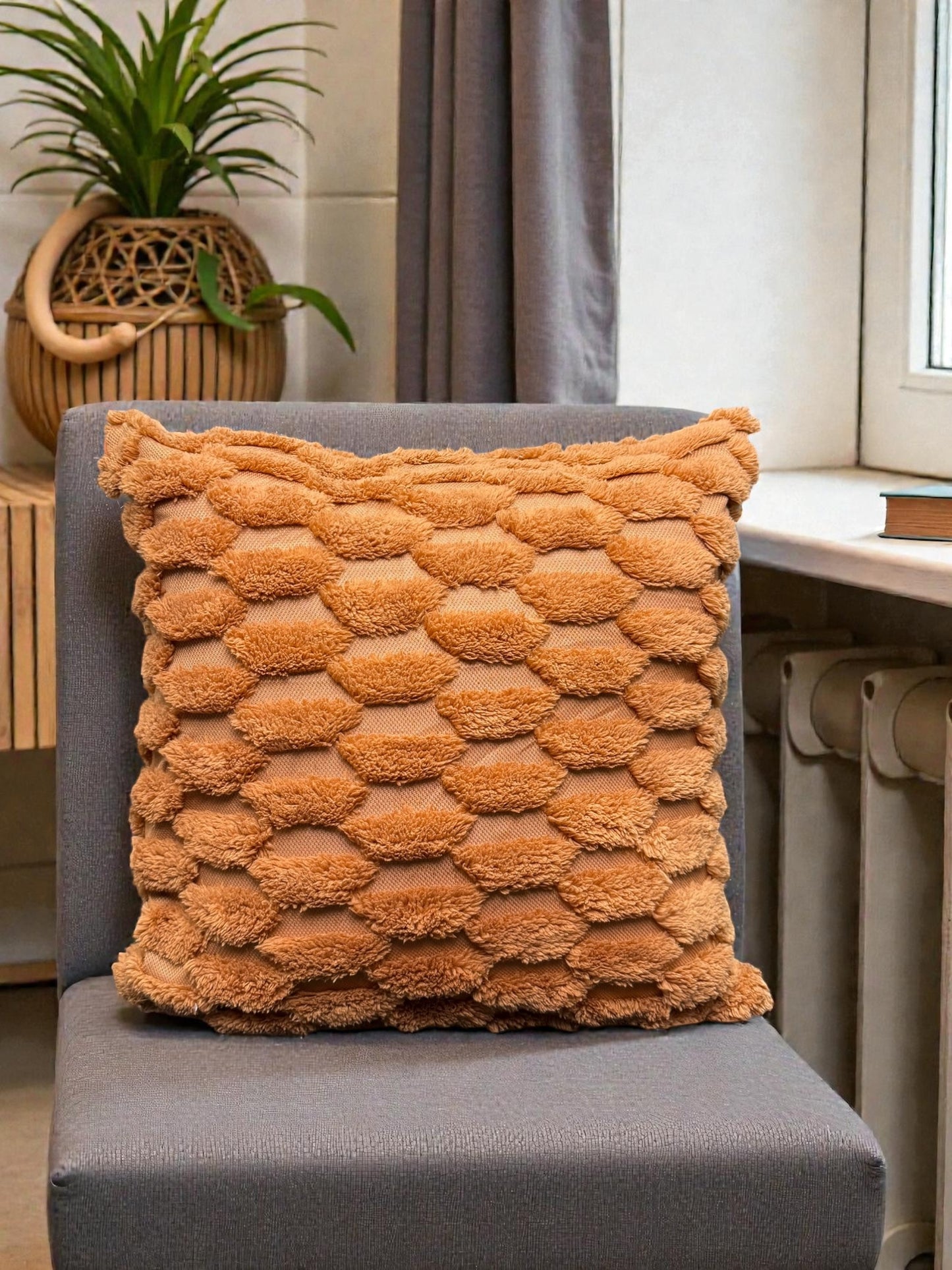 Fur A+ Box Cushion