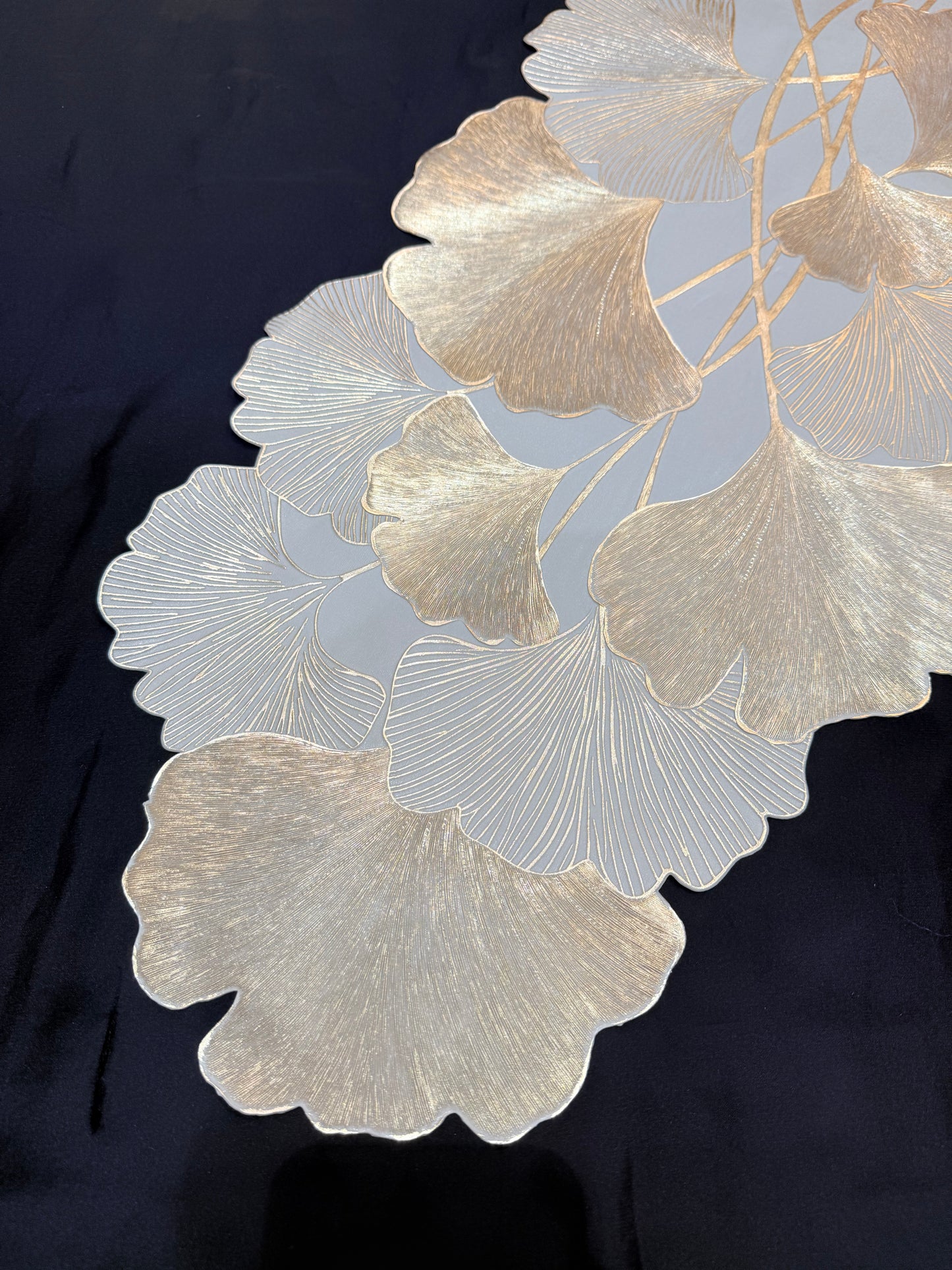 Golden Center Piece/Runner Plastic