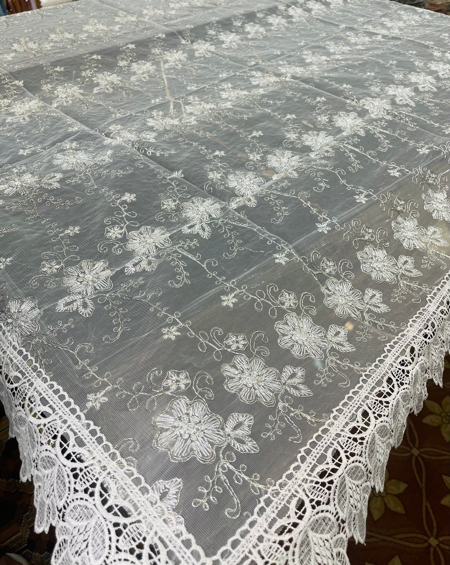 6 CHAIR , Fancy Tilla Dining Table Sheet Ali Bedding Store