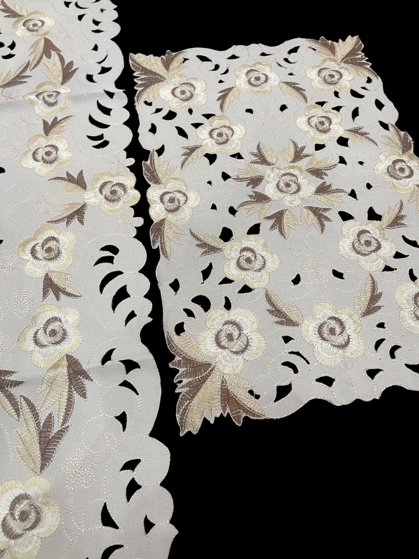 Heavy Cutwork Chinese 3pc Set