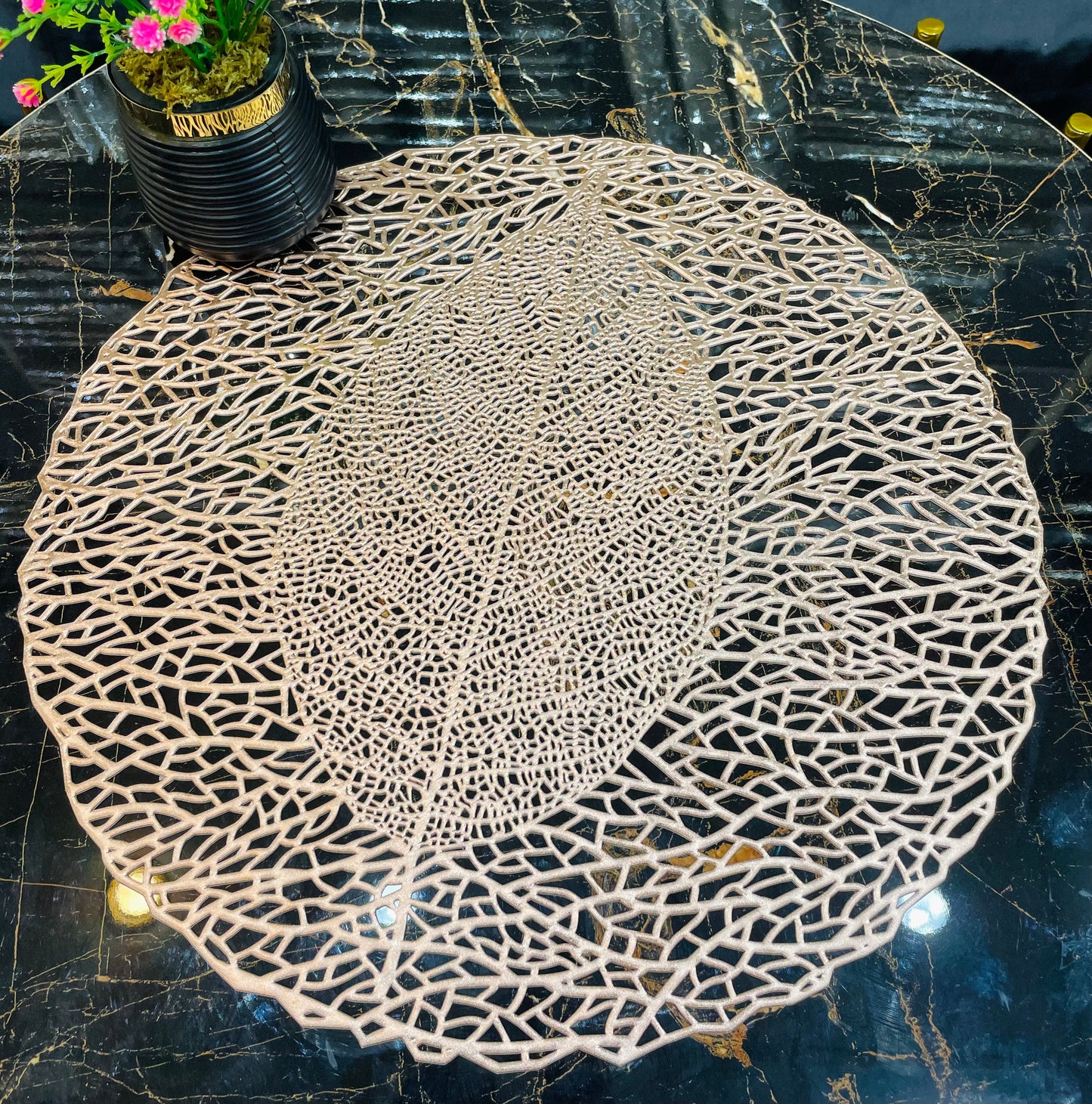 6pcs Plastic Table Mats