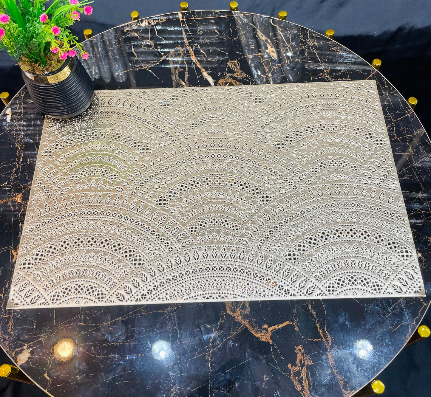 6pcs Plastic Table Mats