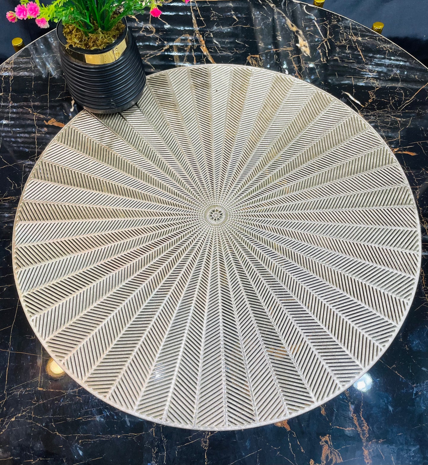 6pcs Plastic Table Mats