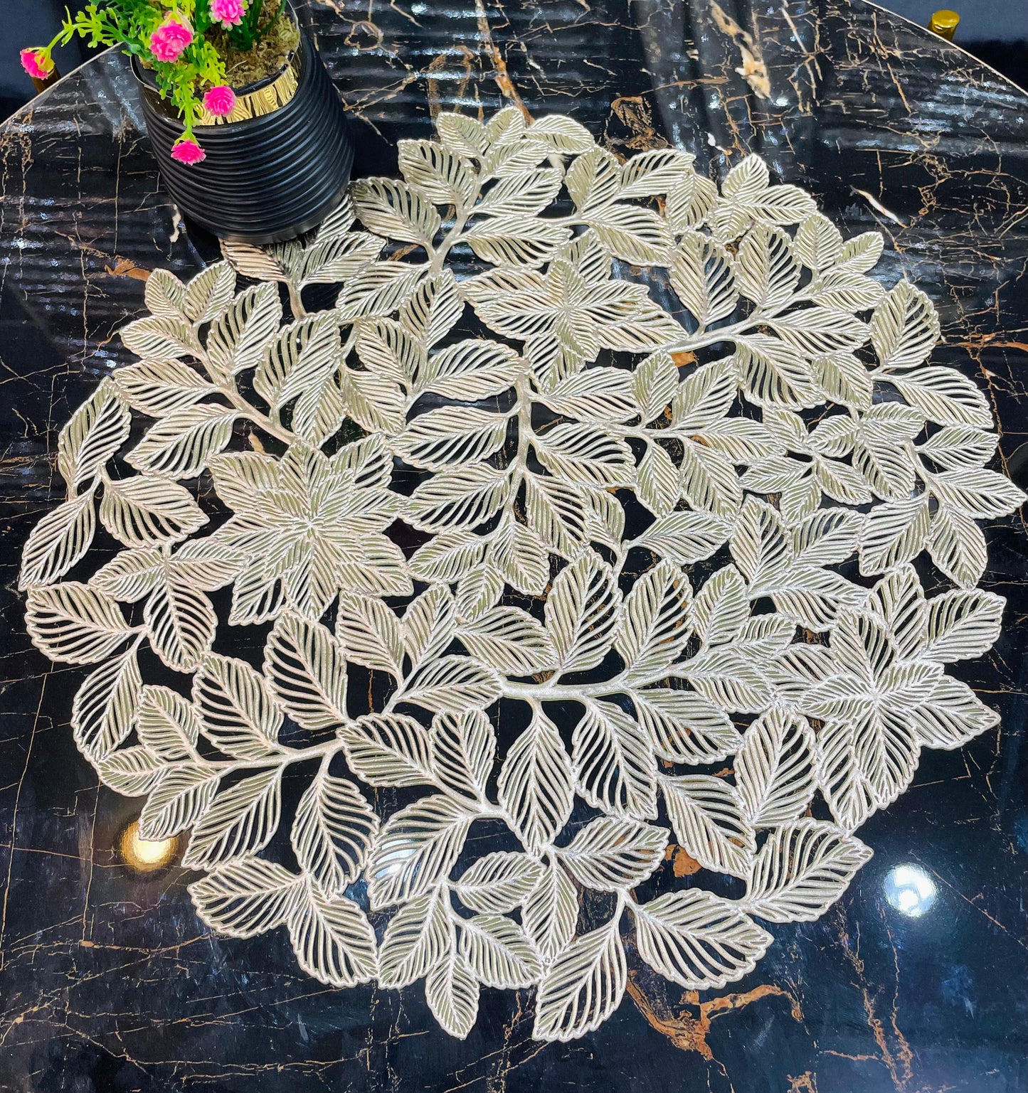 6pcs Plastic Table Mats
