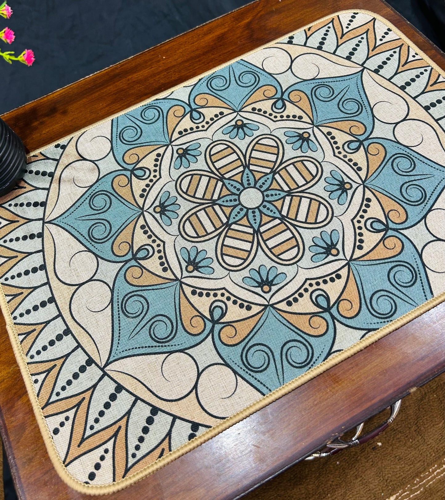 Multi Color Waterproof Plastic Table Mats