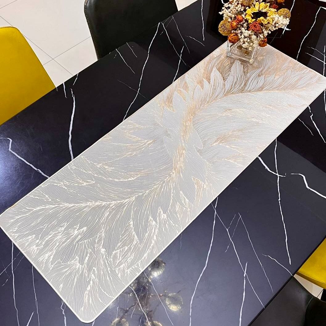 White Gold Center Table Runner Plastic