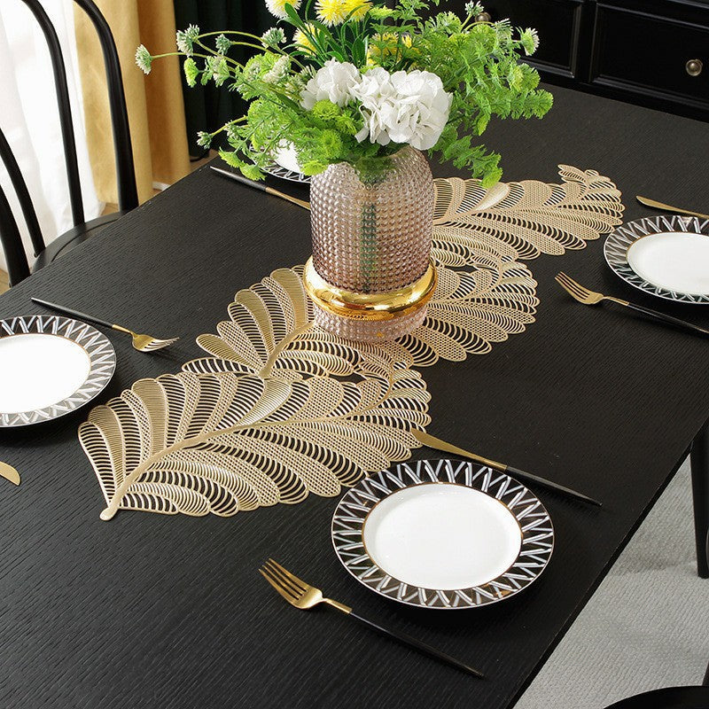 Golden Center Piece/Runner Plastic