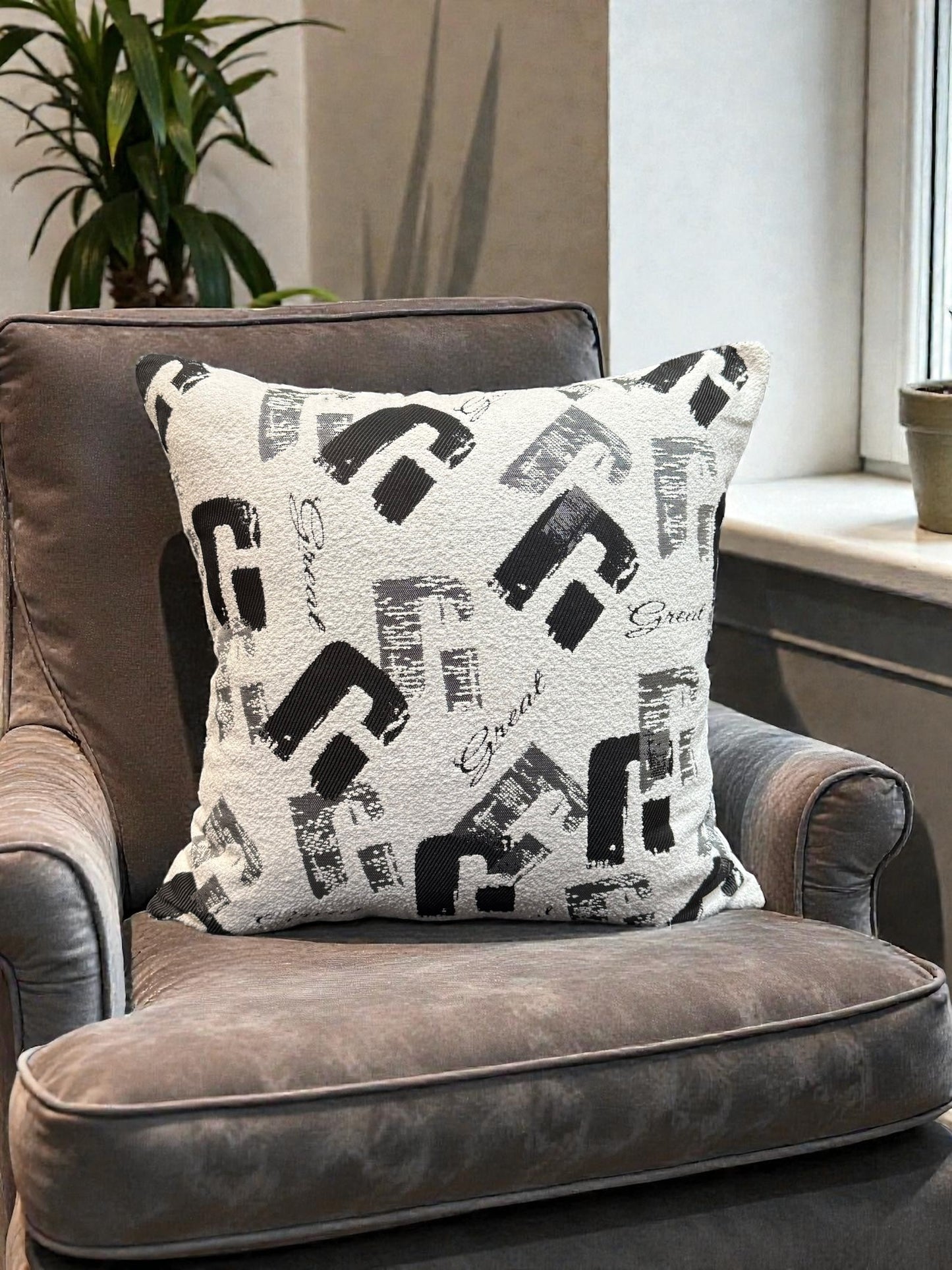 Jacquard China Cushion