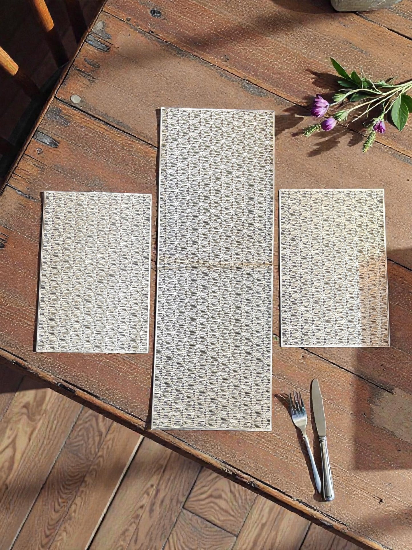 Heavy Golden Plastic 3pc Set