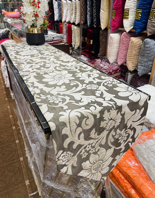 Velvet Jacquard Dining Table Runner