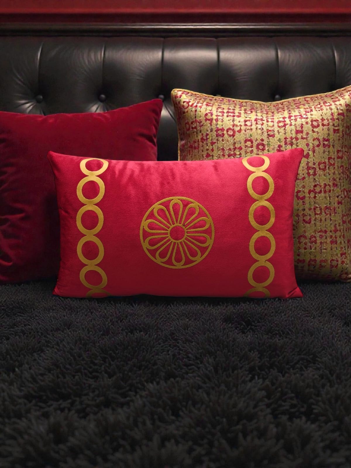 Italian Velvet Motive Rectangular Cushion