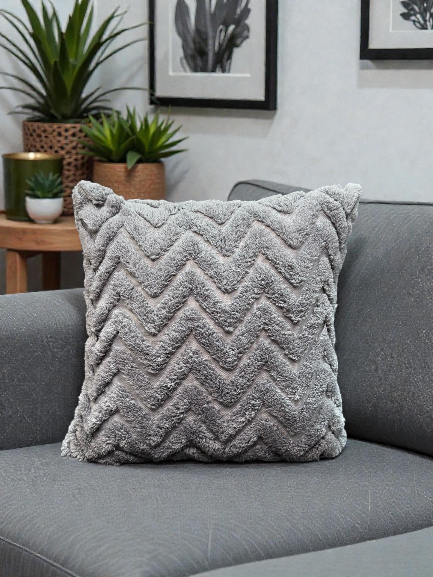 Fur A+ Wave Cushion