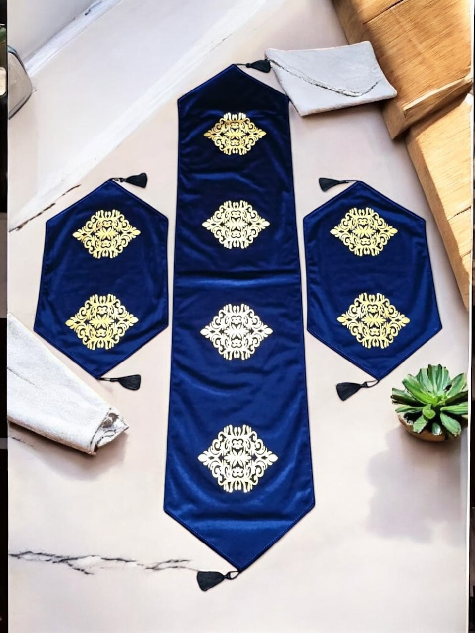 Velvet Motive 3pc Set