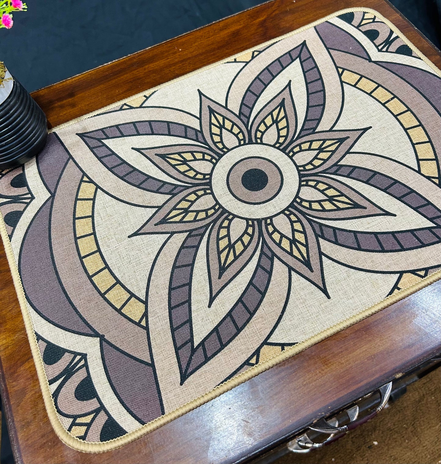 Multi Color Waterproof Plastic Table Mats