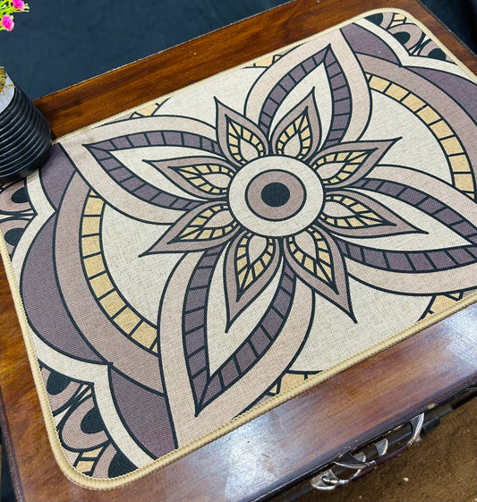 Multi Color Waterproof Plastic Table Mats