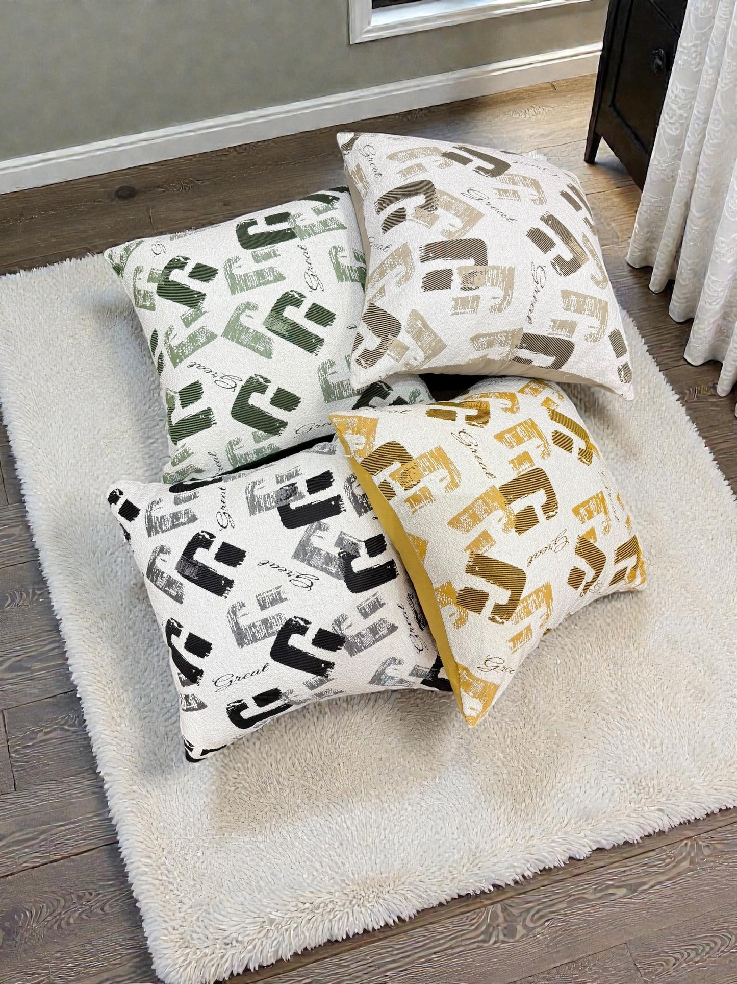 Jacquard China Cushion