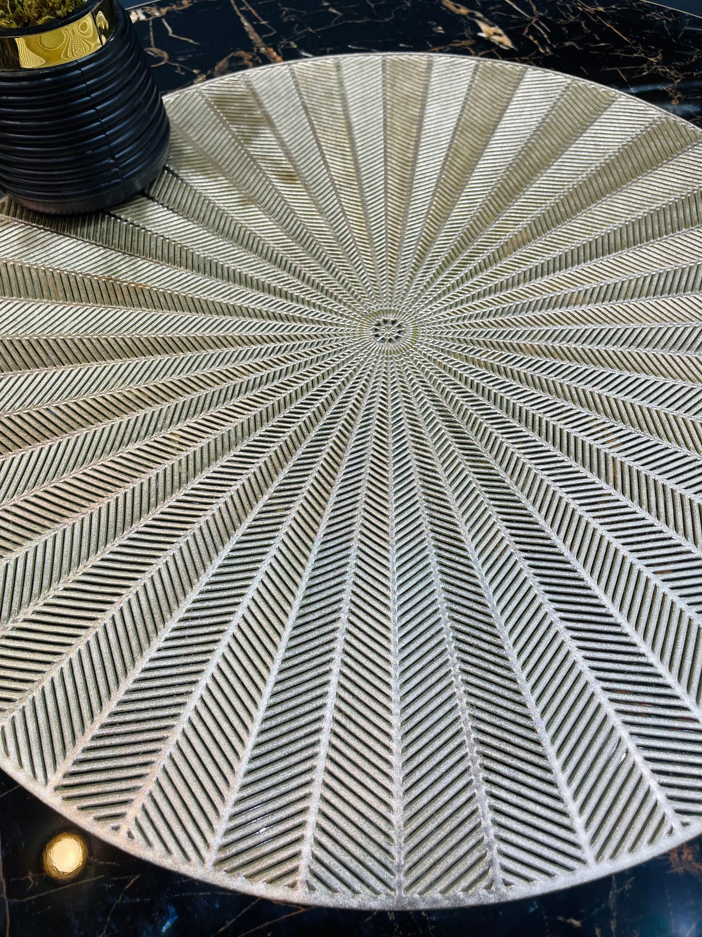 6pcs Plastic Table Mats