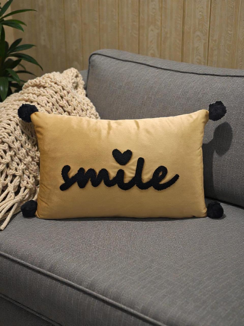 Smile Tussel Rectangular Cushion