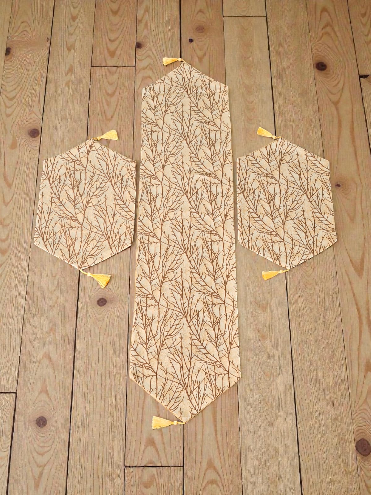 Shanghai Velvet Tree 3pc Set