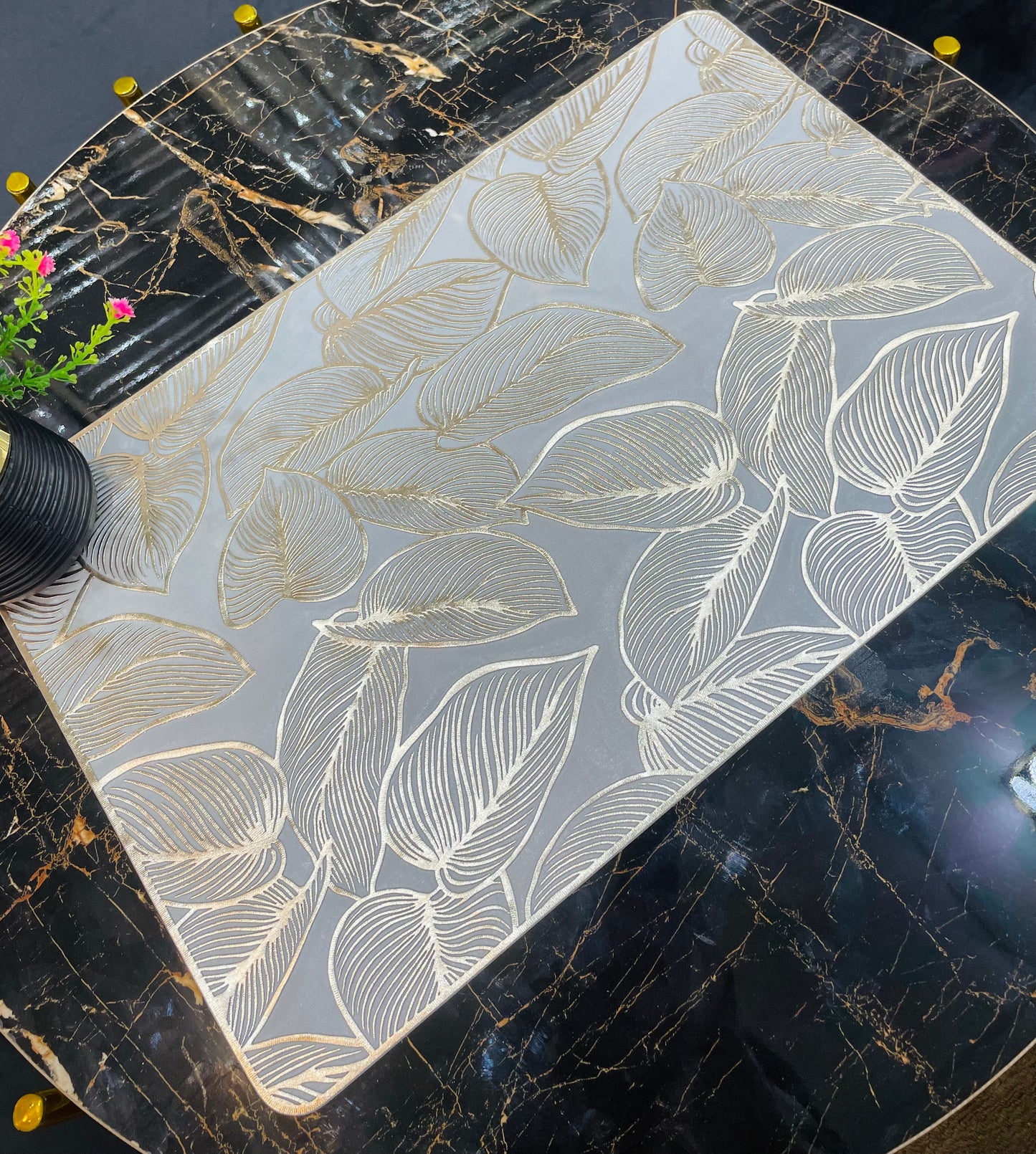 6pcs White & Golden Plastic Table Mats