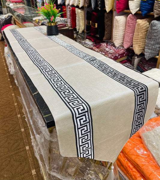 Velvet Jacquard Dining Table Runner