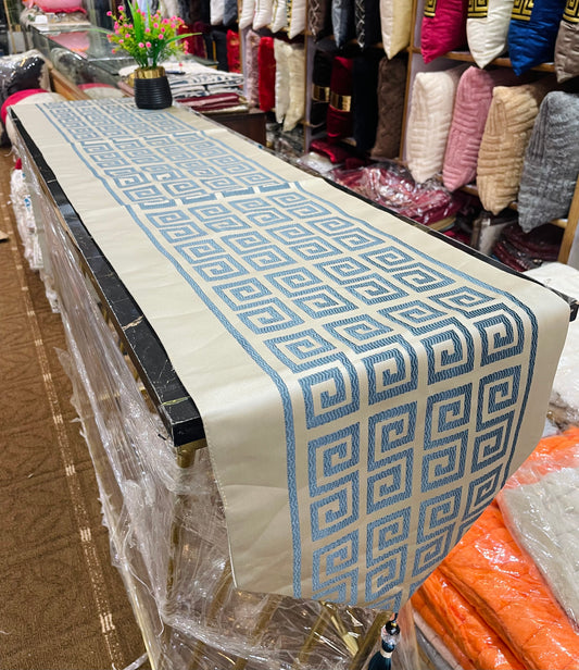 Velvet Jacquard Dining Table Runner