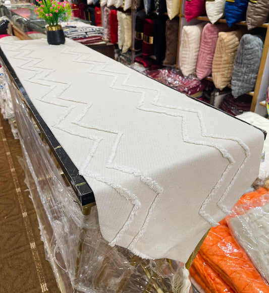 Velvet Jacquard Dining Table Runner