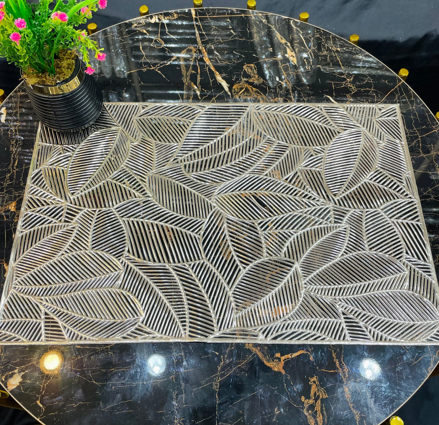 6pcs Plastic Table Mats