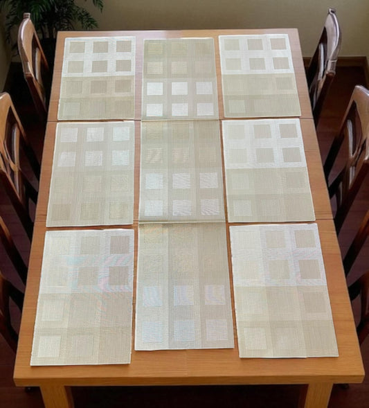 Chatai Plastic 7 PC SET ( 1 Runner & 6 Mats )