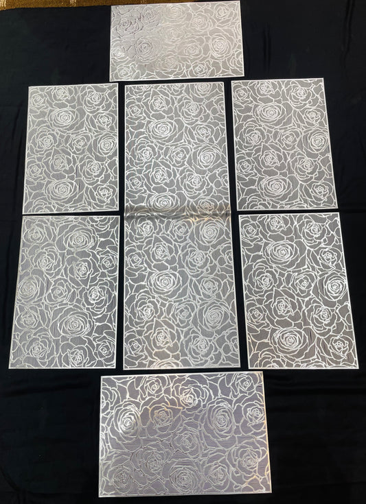 Silver Plastic 7 PC SET ( 1 Runner & 6 Mats )