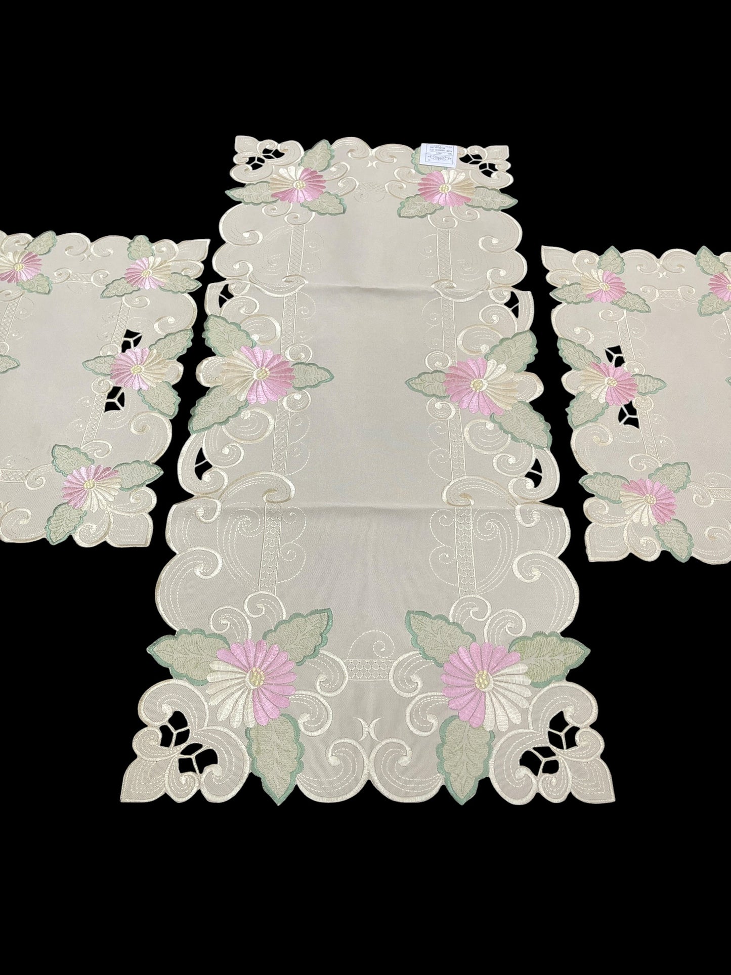 Karandi Cutwork Chinese 3pc Set