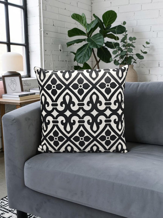 Printed Juut Black White Series Cushion