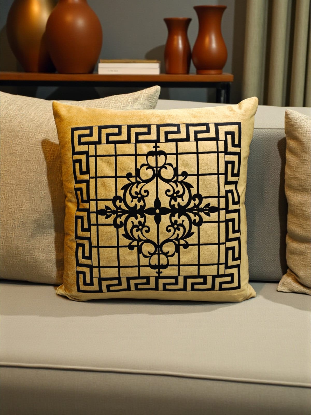 Velvet Heavy Versace Motive Cushion