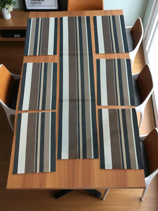 Chatai Plastic 7 PC SET ( 1 Runner & 6 Mats )