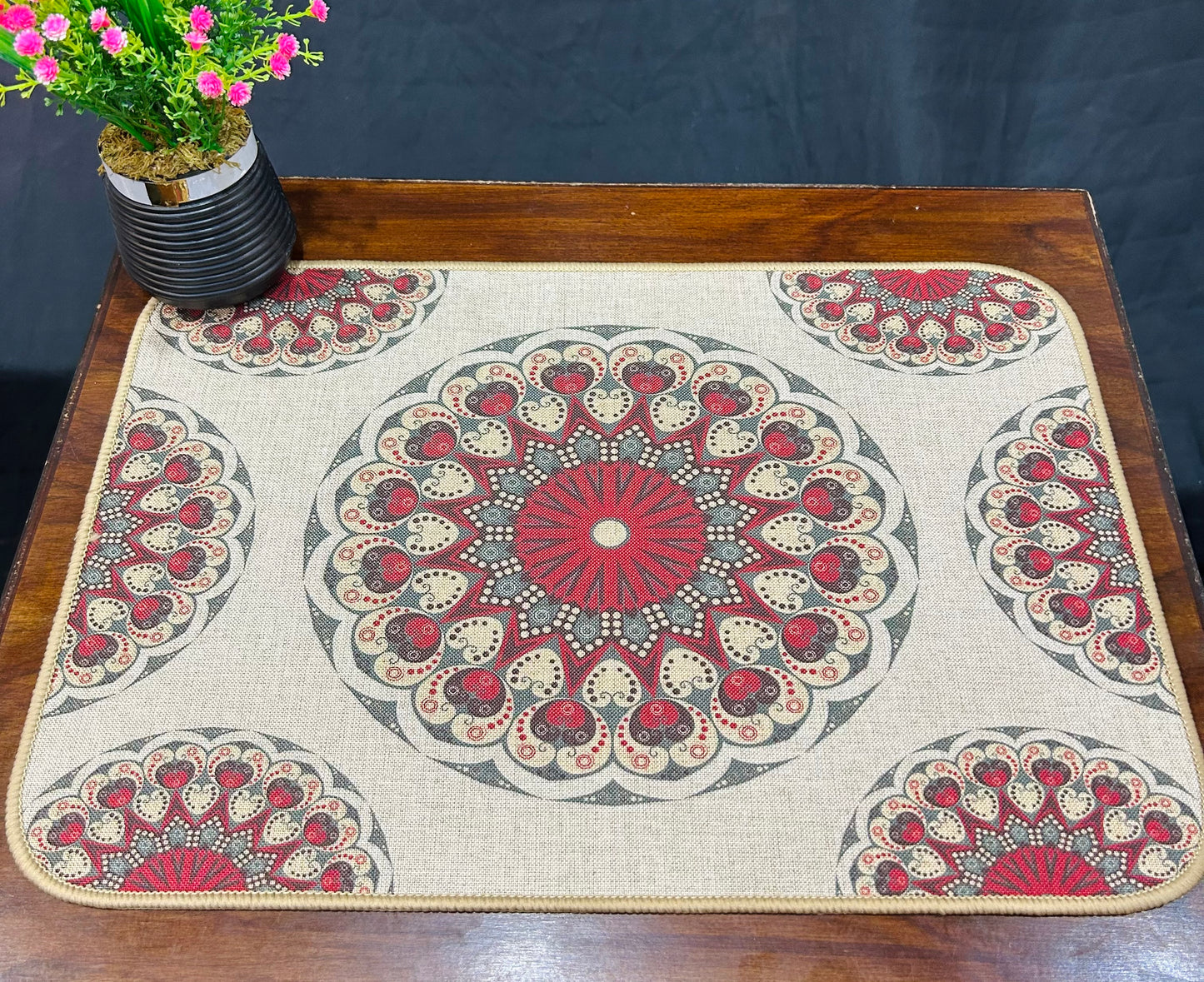Multi Color Waterproof Plastic Table Mats
