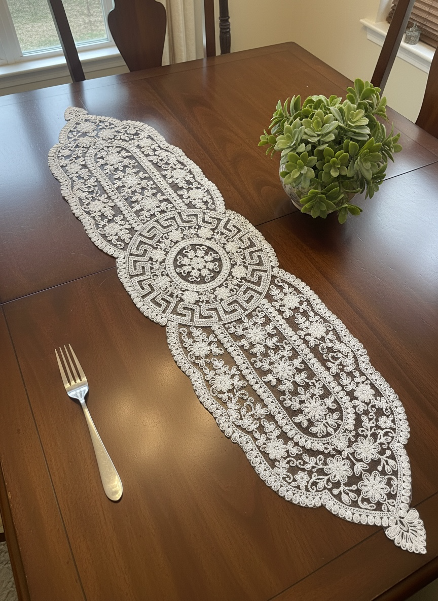 Net Fancy Table Runner (White)