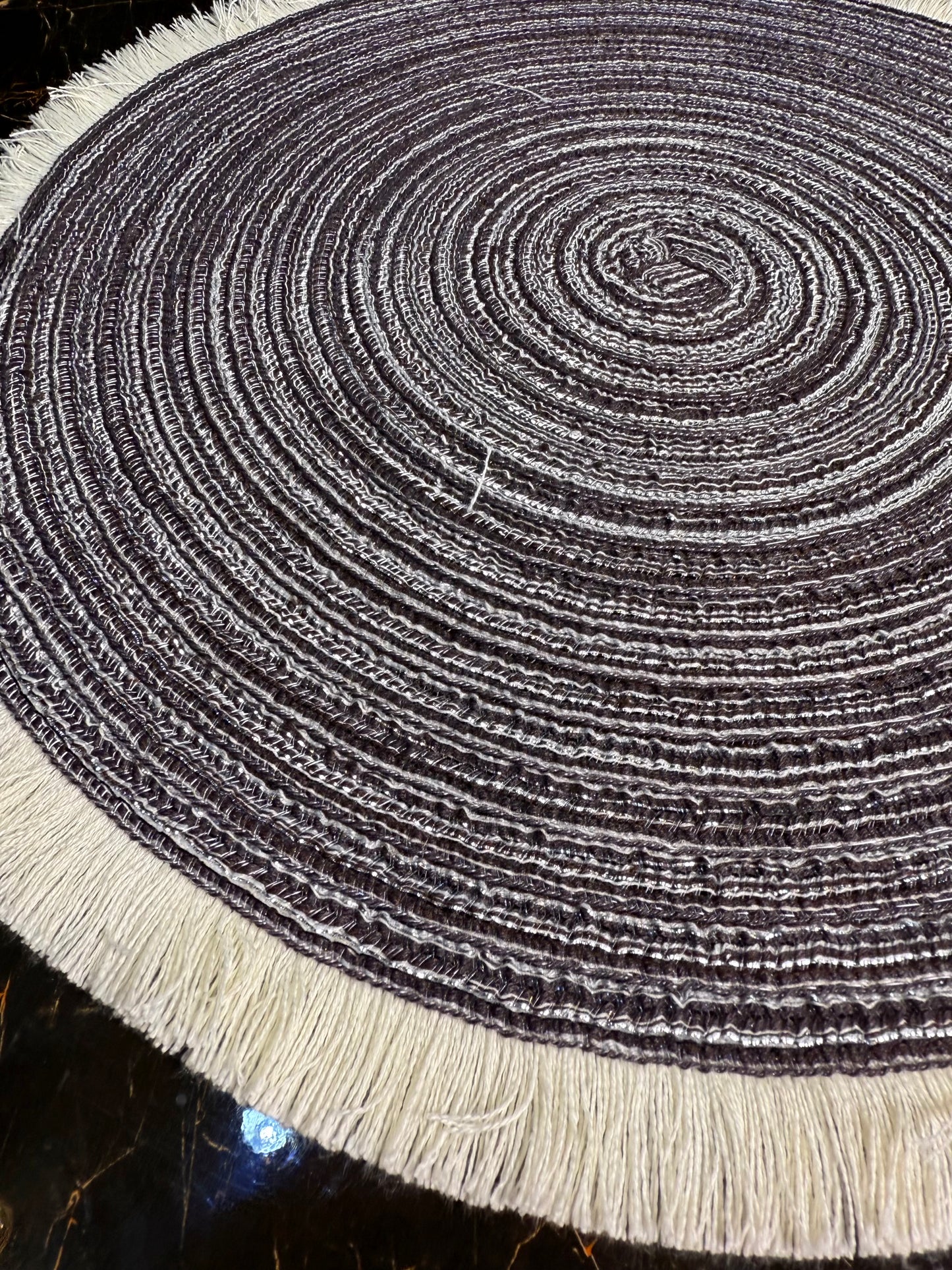 Round Tussel Fine Plastic Table Mats 6pc Set